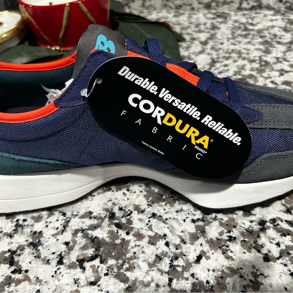 NWT New Balance 327’ Lagoon Storm Blue Shoes Sz 11. - Picture 12 of 16